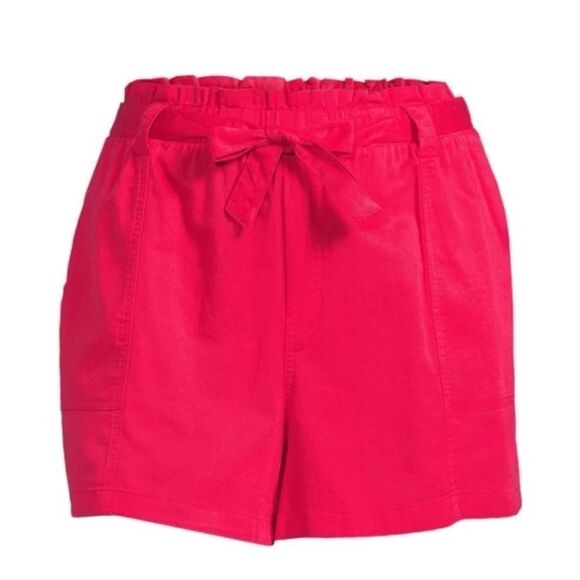 WOMEN'S PLUS SIZE Paperbag Belted Shorts - Picture 1 of 6